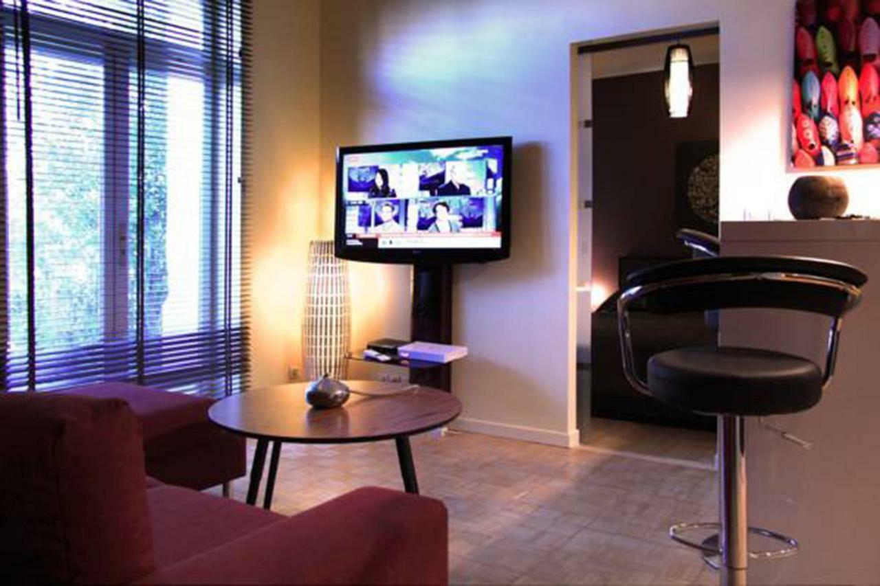 Appartement Le Chateau Merignac  Luaran gambar